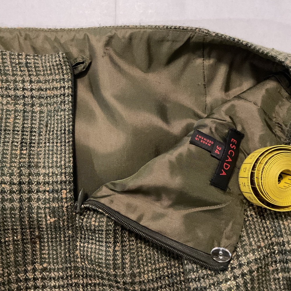 Escada Vintage Plaid Wool Silk Skirt Green - Picture 13 of 13